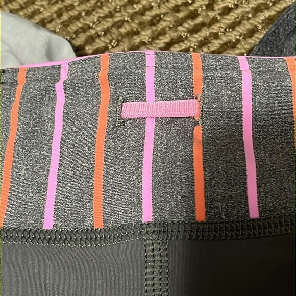 Lululemon Pace Rival Skirt II Stretch
Heathered Grey Deep Coal Vintage P… - Picture 13 of 15